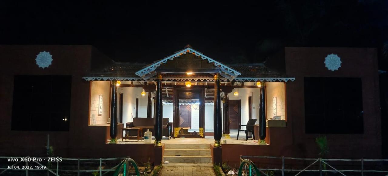 Krish Garden Villa Chidambaram Eksteriør billede