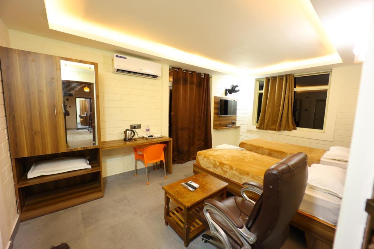 Krish Garden Villa Chidambaram Eksteriør billede